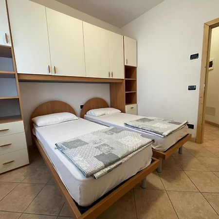 Casa Adamello Giustino Leilighet Eksteriør bilde