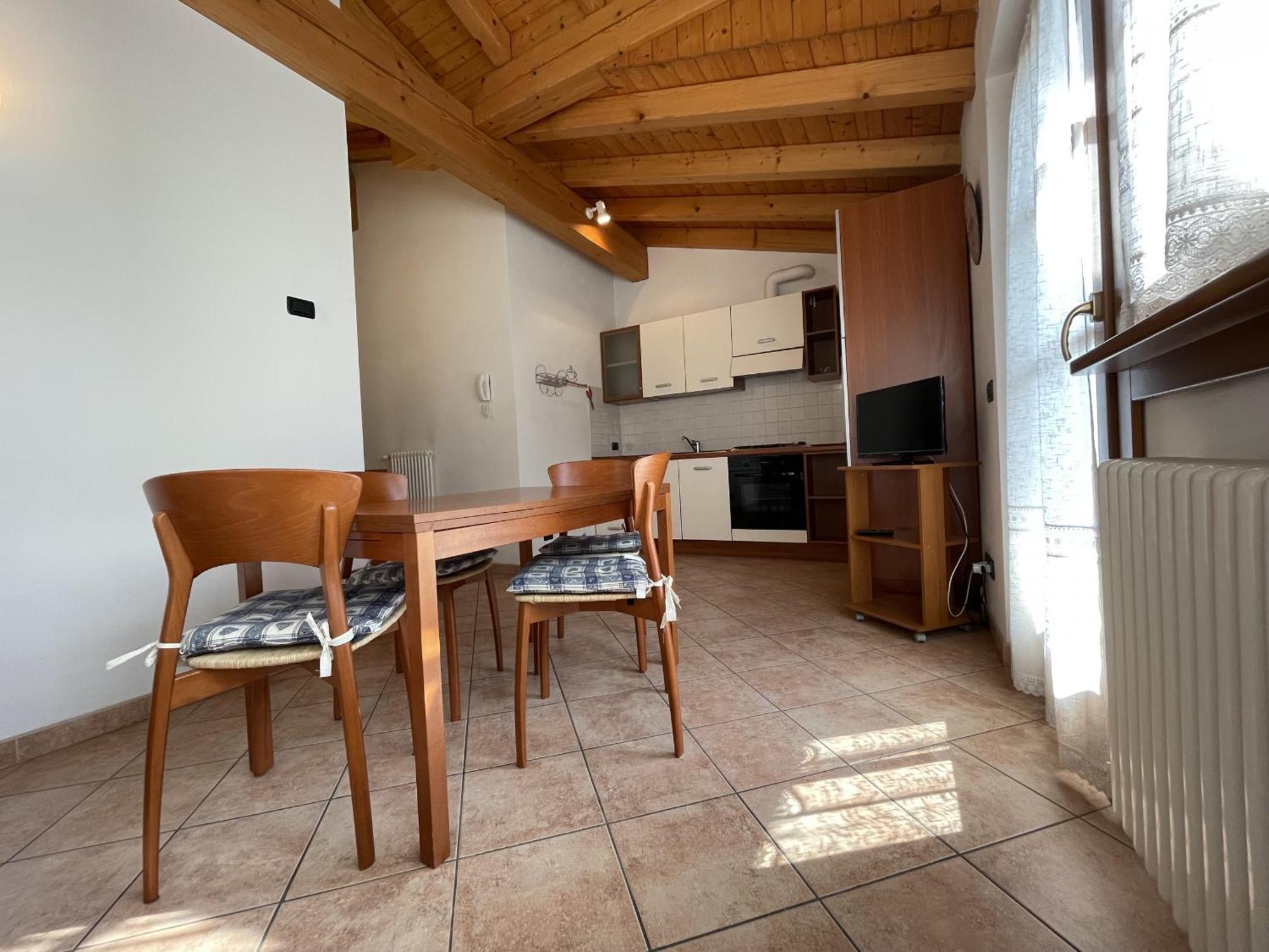 Casa Adamello Giustino Leilighet Eksteriør bilde